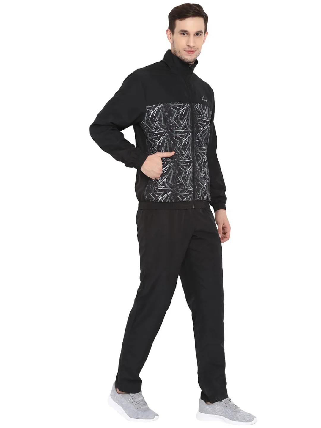 Alcis Men Black Printed Tracksuit