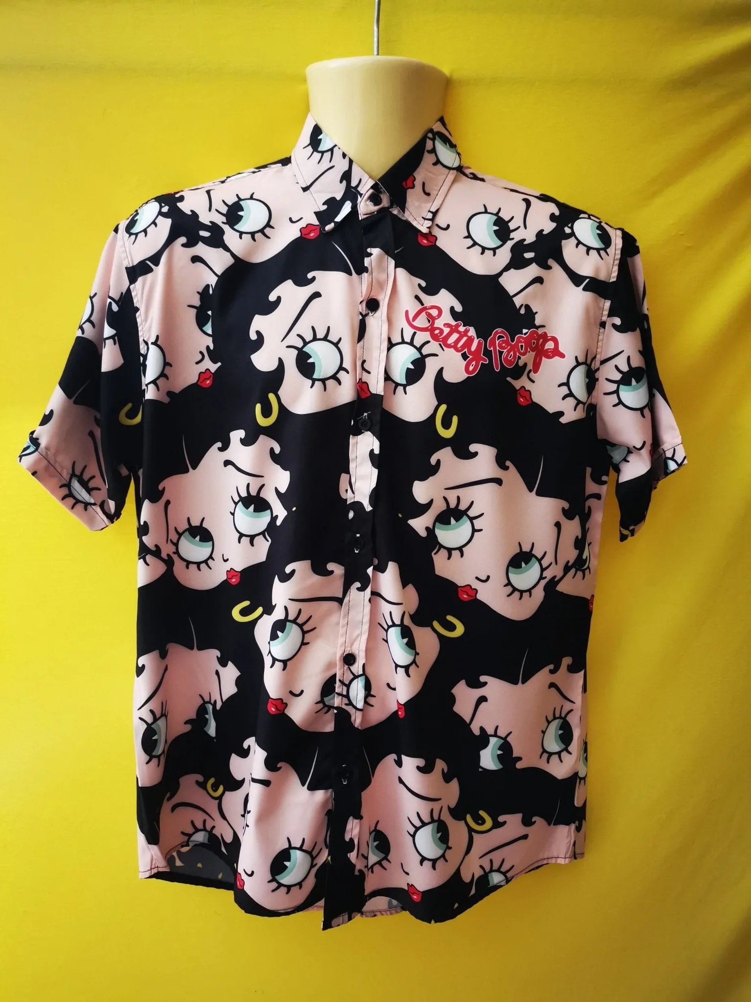 Betty 4 Collar shirt