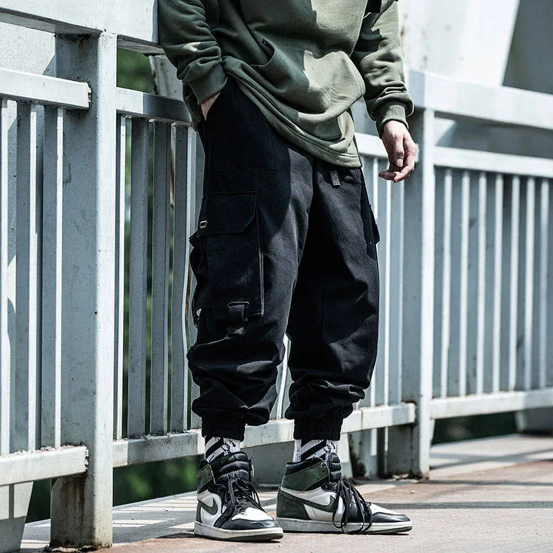 Black Cargo Pants Men Hip Hop Loose Pants Mens Spring Harem Pant Streetwear Harajuku Jogger Sweatpant Trousers M-4XL