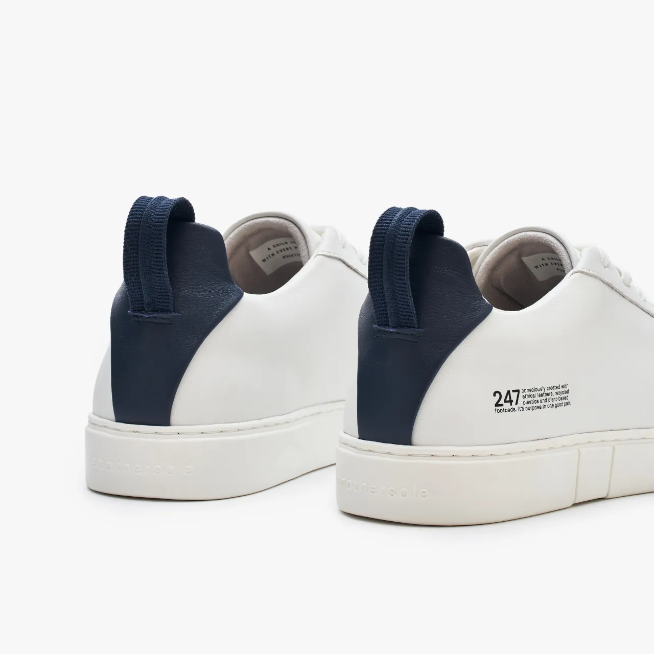 Cali (Men) - White Navy