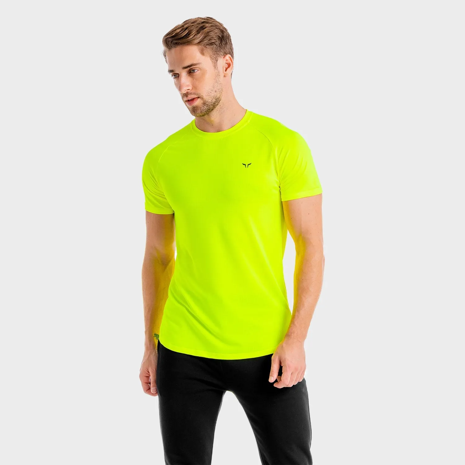 Core Mesh Tee - Neon