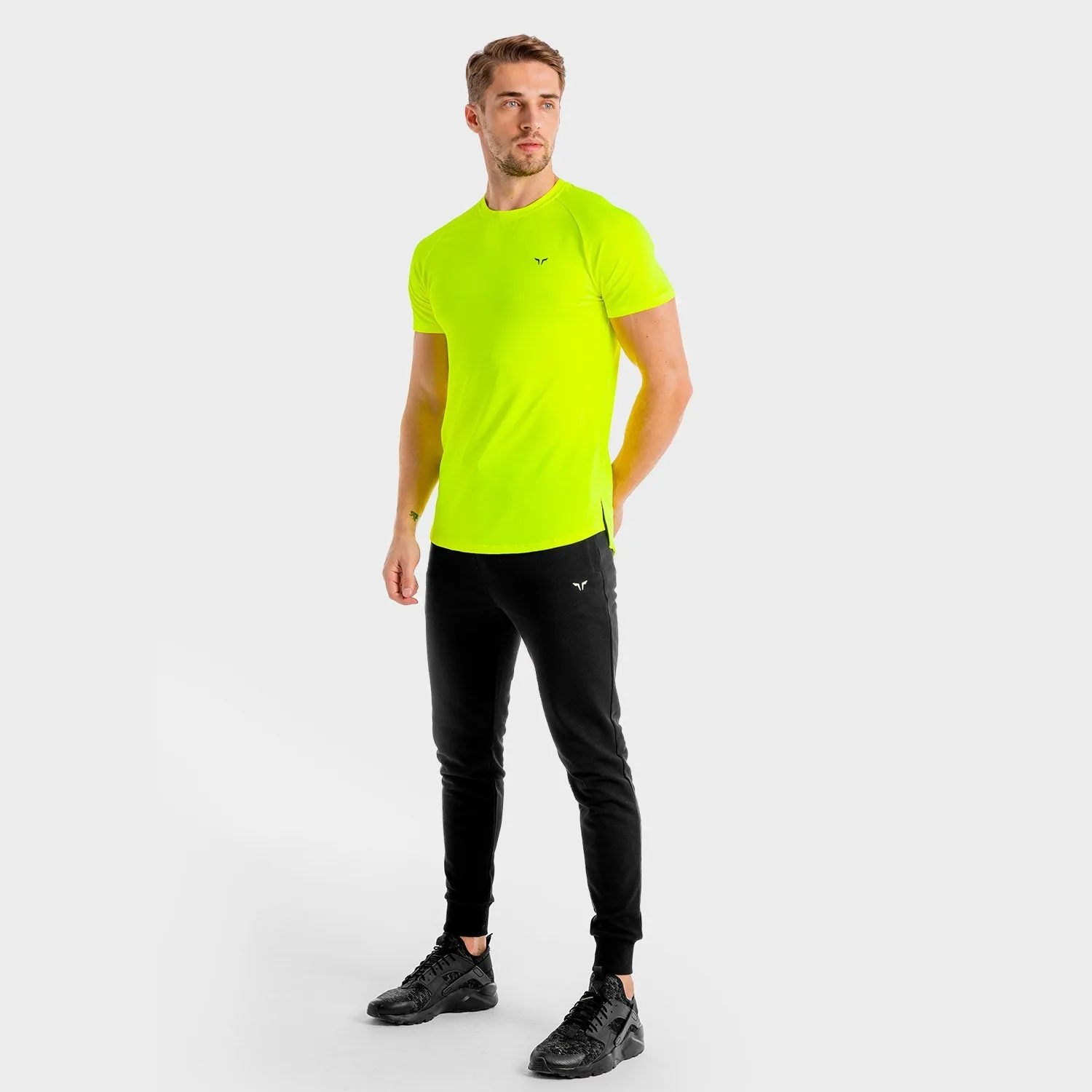 Core Mesh Tee - Neon