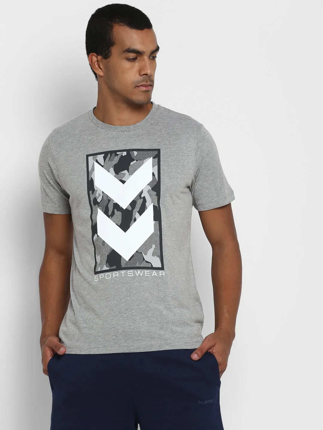 Darlo Men Cotton Grey T-Shirt