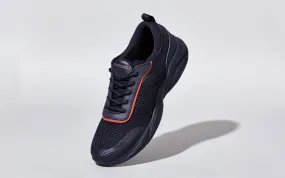 Max Hybrid Sneakers